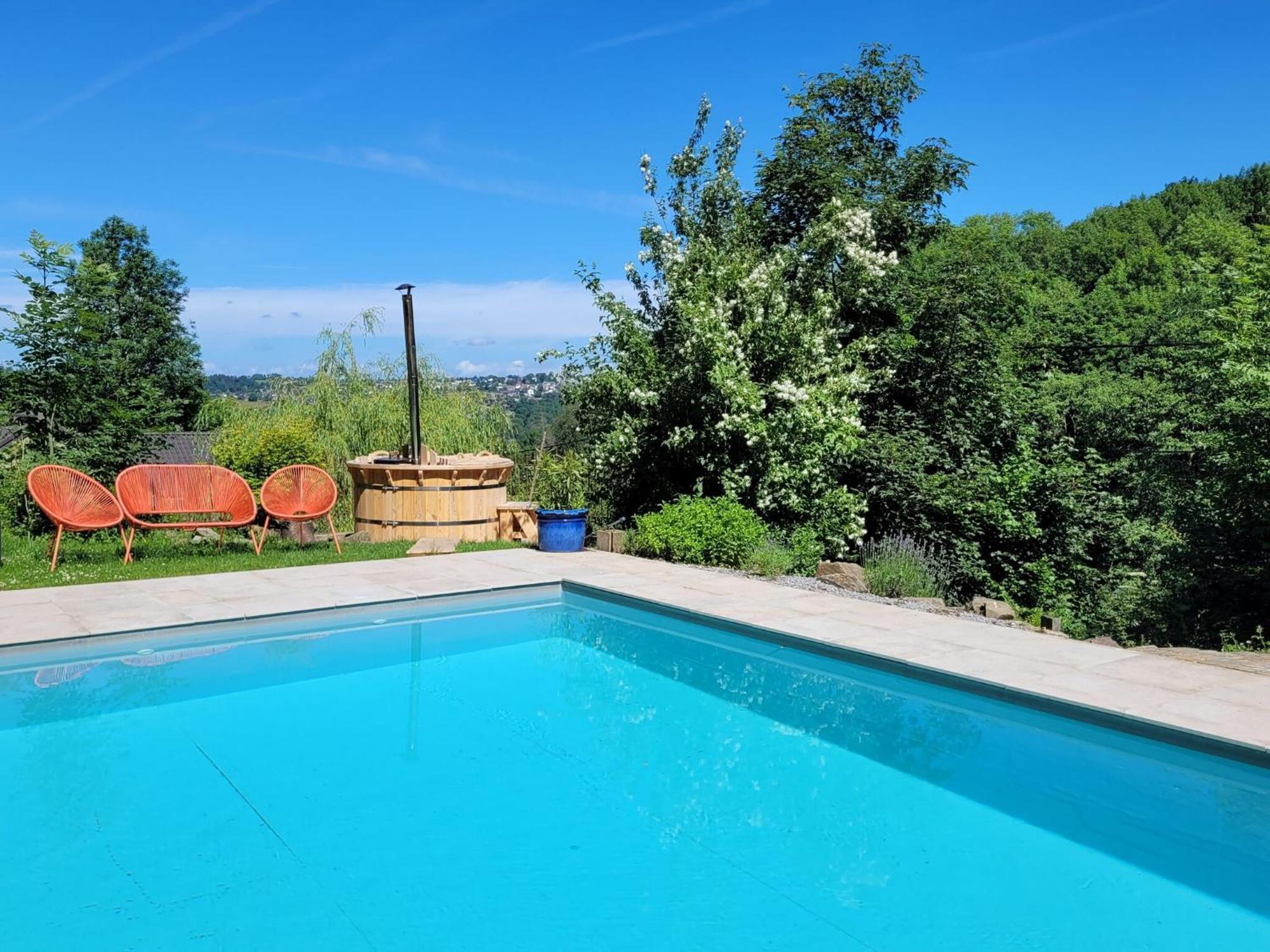 Nice Holiday Home In Nature With Sauna, Hot Tub En Swimming Pool Верв'є Екстер'єр фото